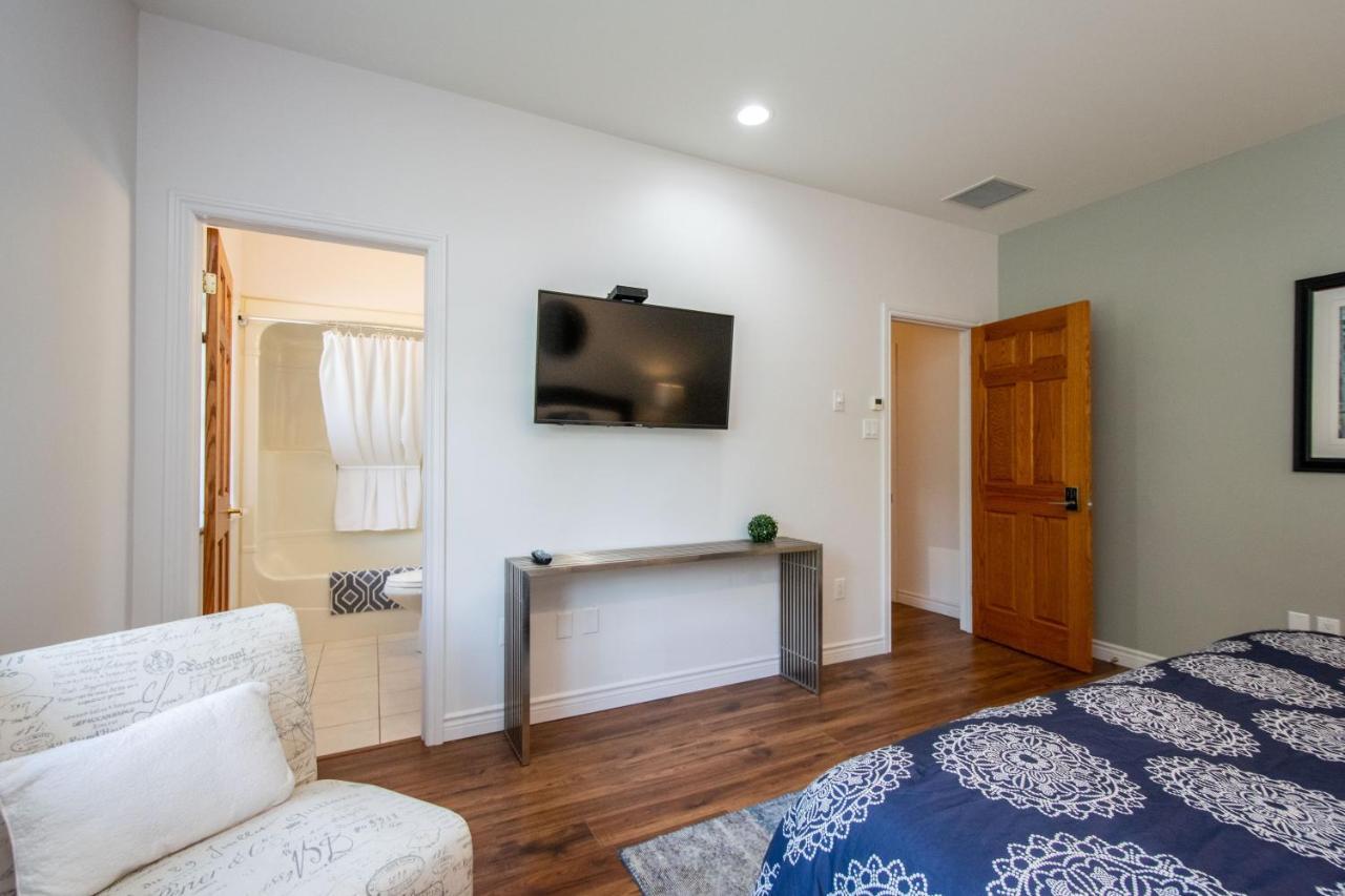 Ocean Bay View Luxury Guesthouse Musquodoboit Harbour Exterior photo