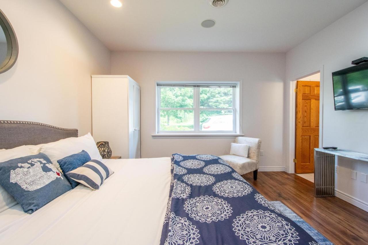 Ocean Bay View Luxury Guesthouse Musquodoboit Harbour Exterior photo