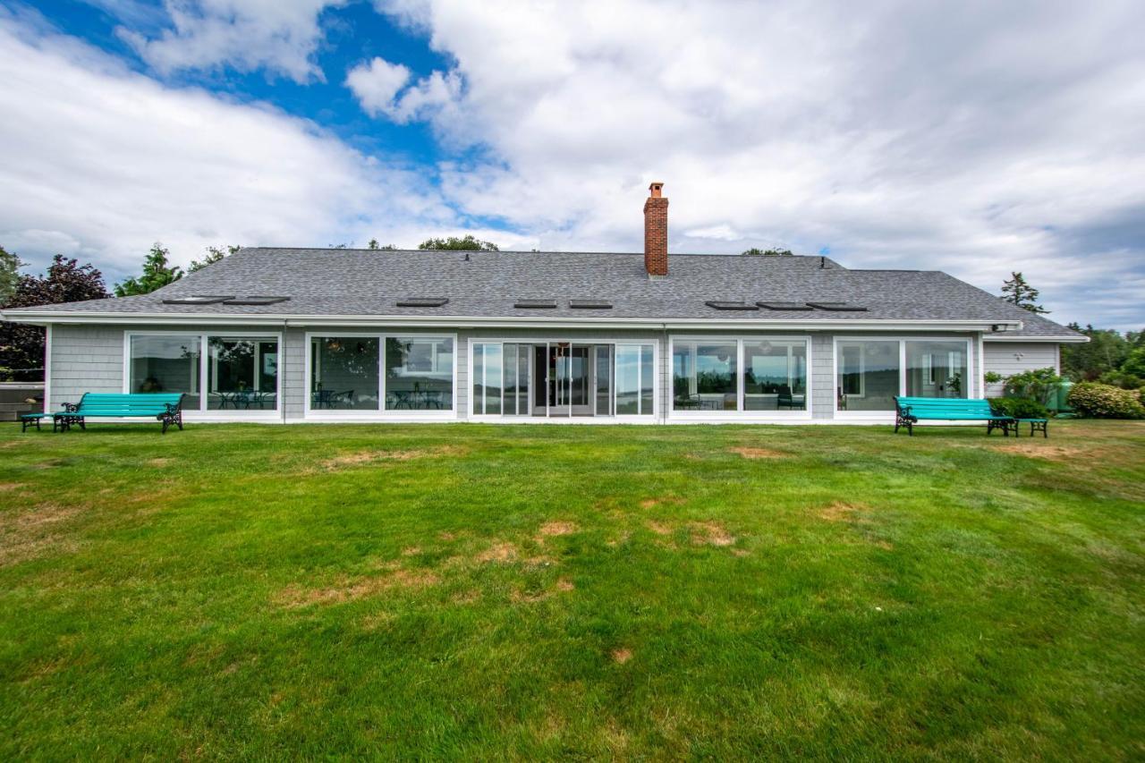 Ocean Bay View Luxury Guesthouse Musquodoboit Harbour Exterior photo